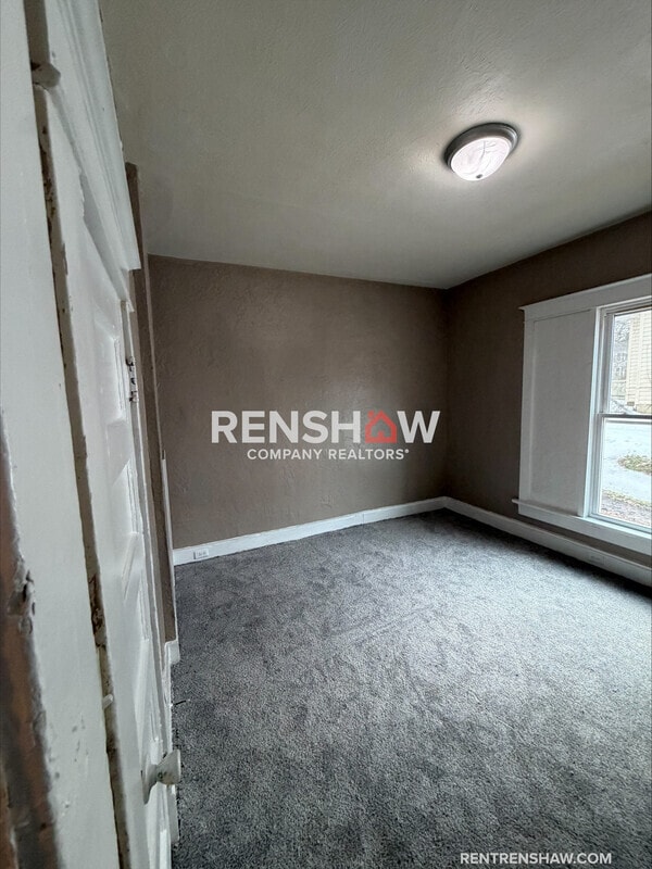 Building Photo - 112 Tomlin St