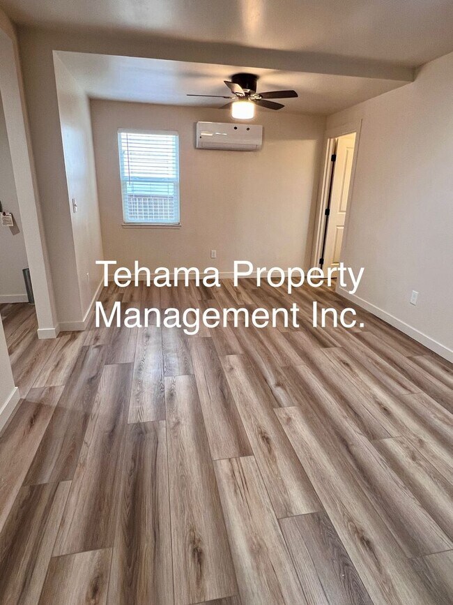 Building Photo - 304 Jefferson St