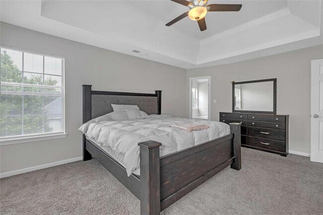 Building Photo - 601 Jeans Cir