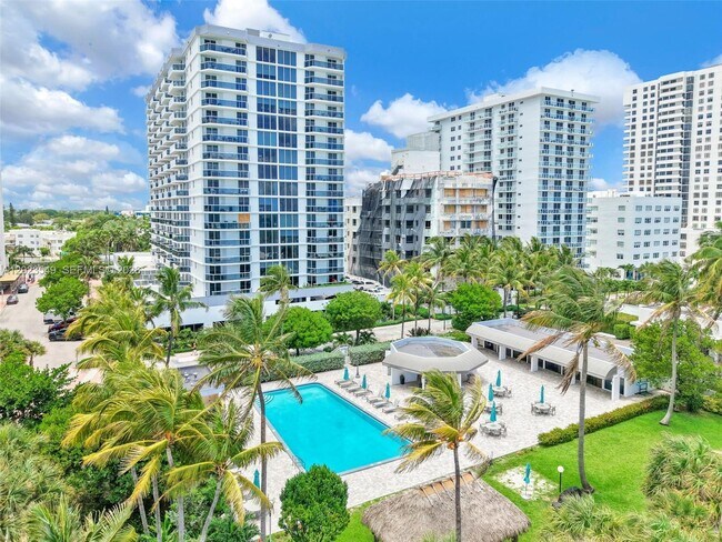 Building Photo - 2401 Collins Ave