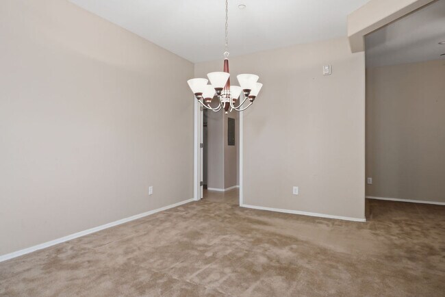 Building Photo - 6655 Flaminian Ln