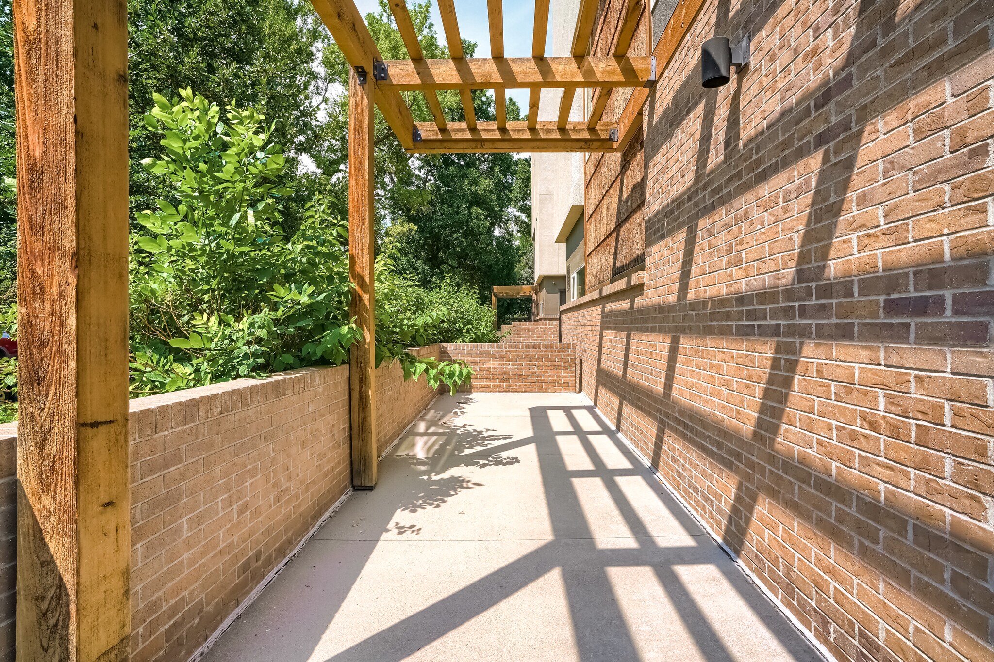 Building Photo - 1614 N Gilpin St