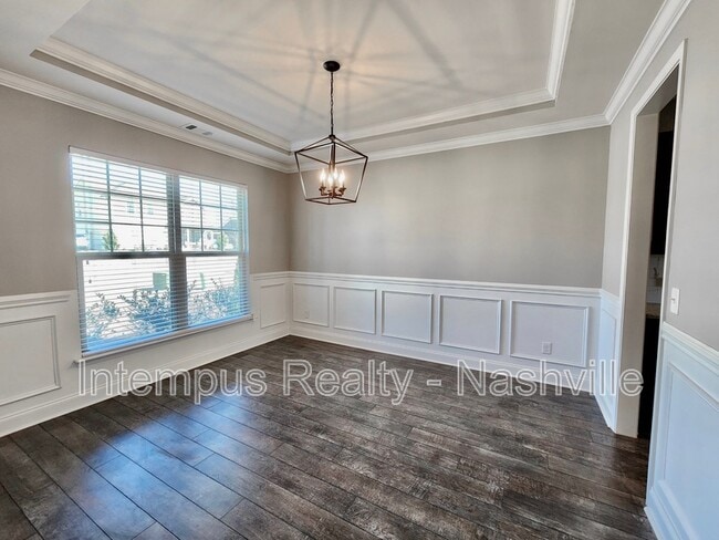 Building Photo - 1005 Maleventum Way