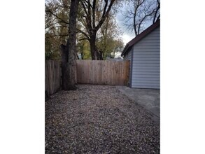 Building Photo - Condo