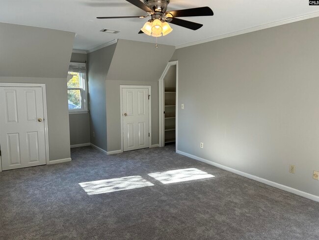 Building Photo - 305 Dean Hall Ln