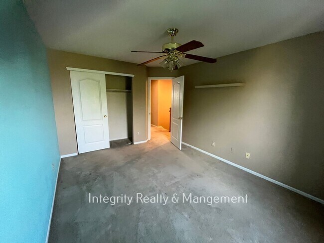 Building Photo - 9262 Melborne Ct