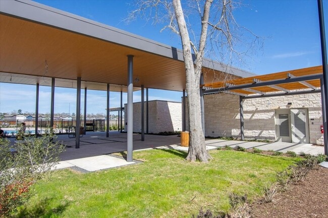 Building Photo - 18236 Pontecorvo Ln