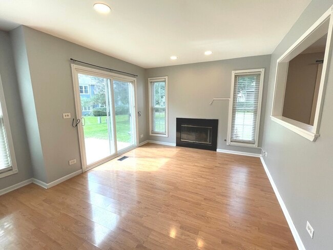 Building Photo - 1076 Rockport Dr