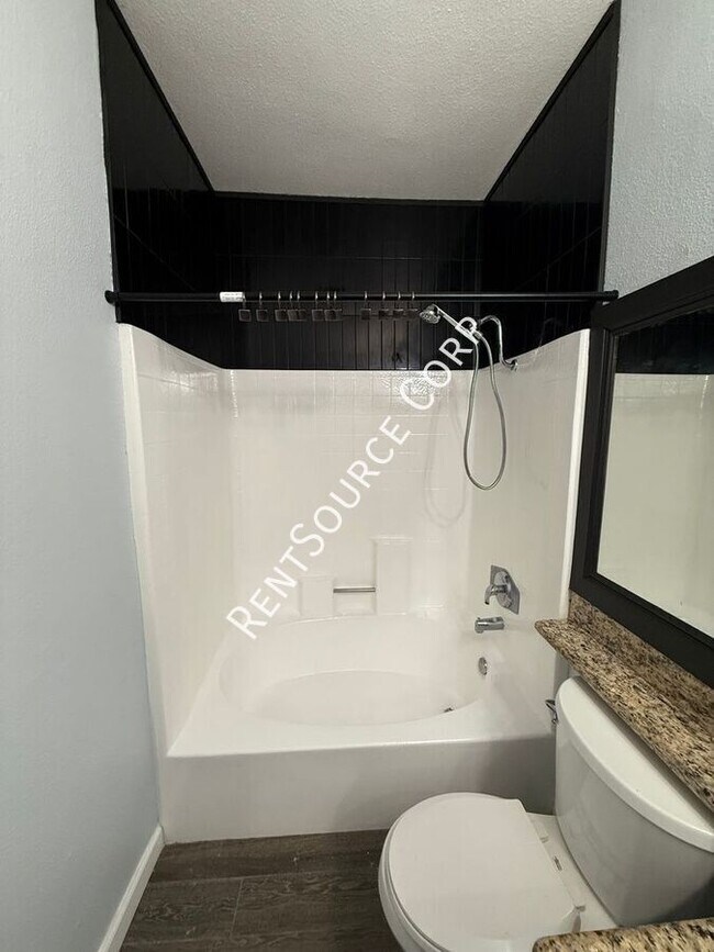 Building Photo - 27616 Susan Beth Way