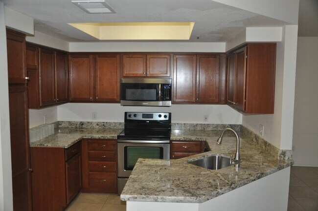 Building Photo - Experience the Best of Scottsdale living!