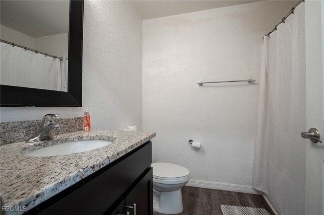 Building Photo - 8105 Rolling Ct