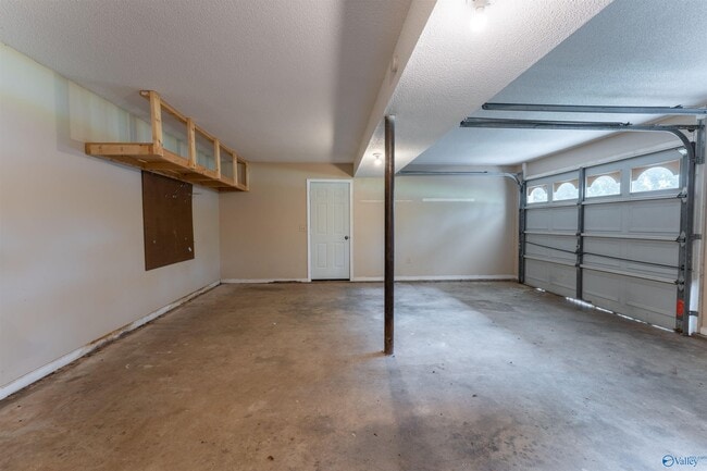 Building Photo - 155 Mylo Rd