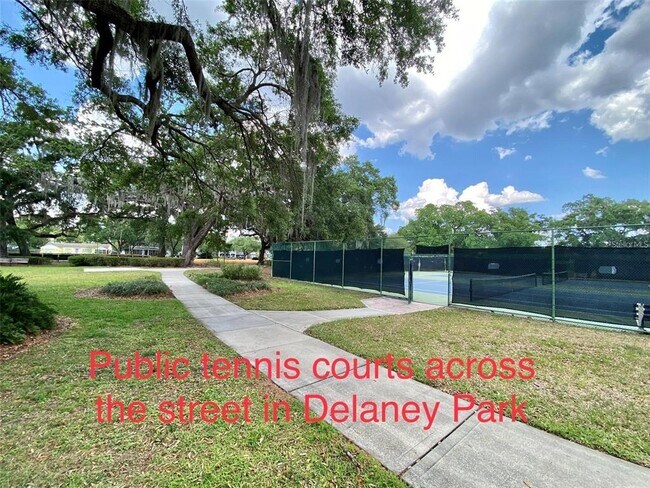 Building Photo - 1100 Delaney Ave