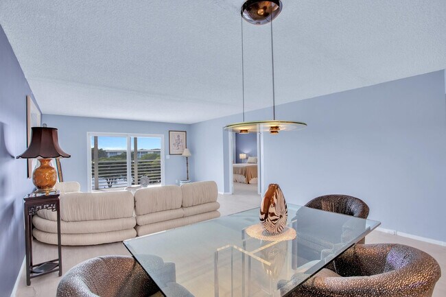 Building Photo - 1702 Andros Isle