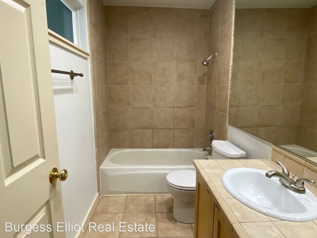 Building Photo - 1 br, 1 bath House - 7514 SW Barnes Rd #A