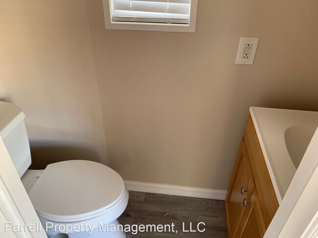 Building Photo - 15004 113th Ave N