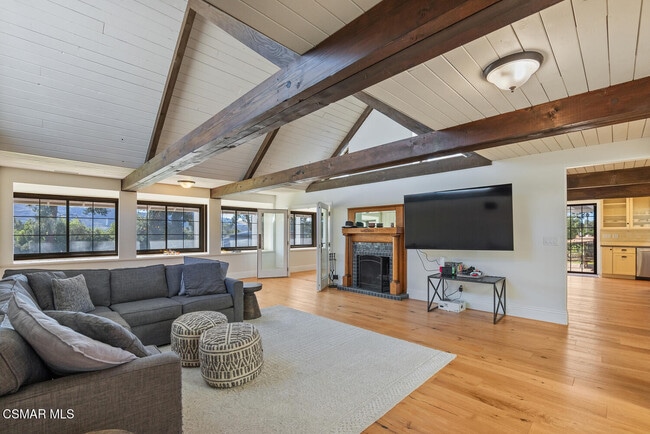 Building Photo - 11316 Barranca Rd