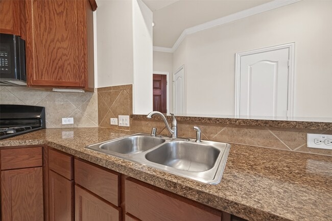 Building Photo - 5116 Dartmoor Ridge Trail