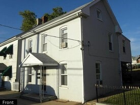 Building Photo - 260 Frederick St