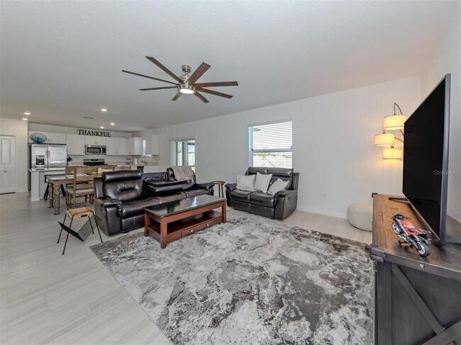 Building Photo - 12215 Radiant Gem Trl