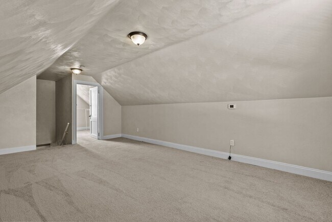 Building Photo - Charming 3-Bedroom Home for Rent in Norfolk!
