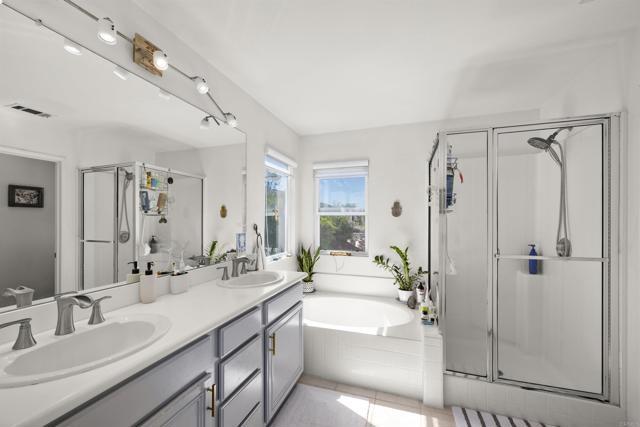 Building Photo - 1726 Ravenrock Ct