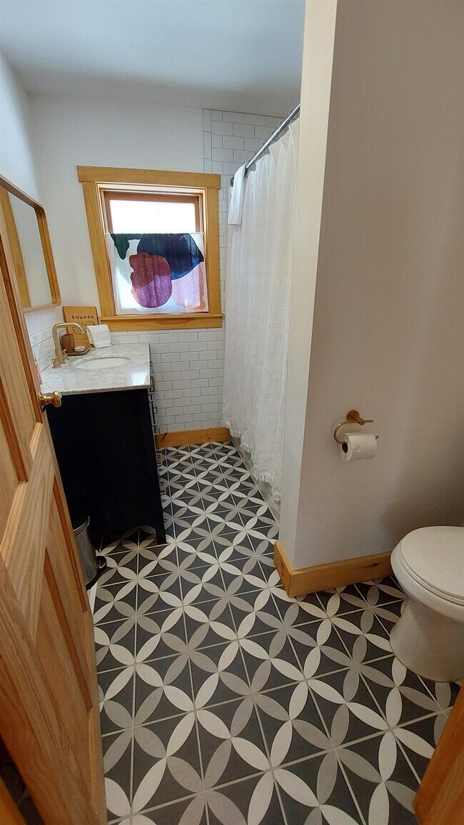 Building Photo - 23 Turner Hill Rd