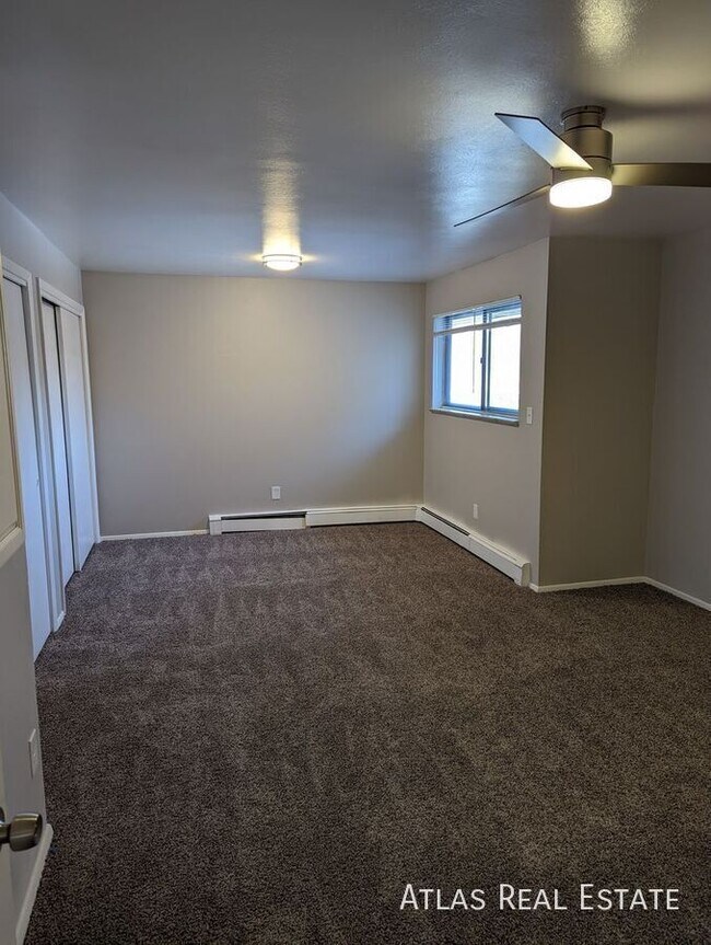 Building Photo - 5703 S Pearl St