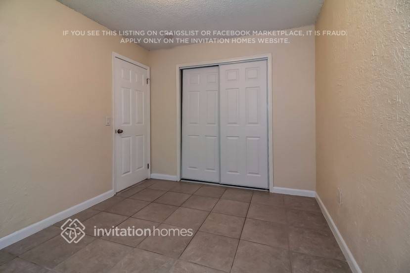 Building Photo - 11421 NW 30th St