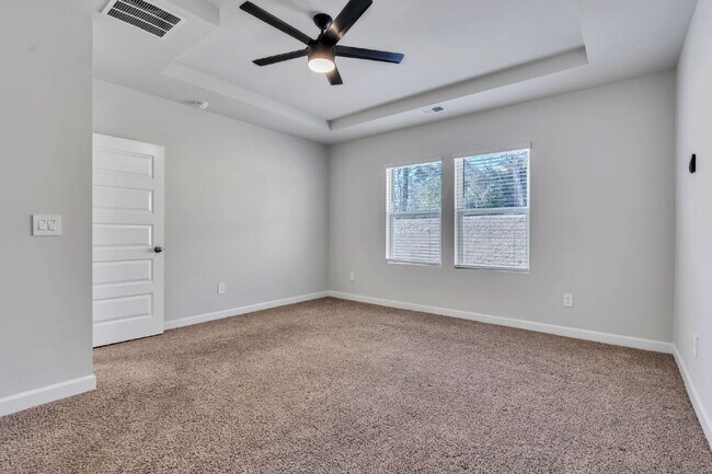 Building Photo - Like New 3BR/2BA Home is Woodruff, SC  **$1875/mo rent