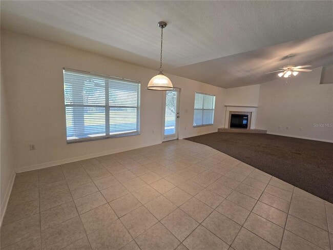 Building Photo - 2081 Farrington Dr