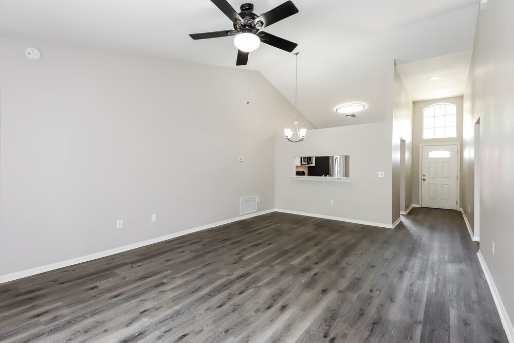 Building Photo - 206 Lookout Dr