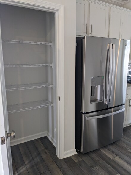 Building Photo - 459 Carolina Spgs Blvd