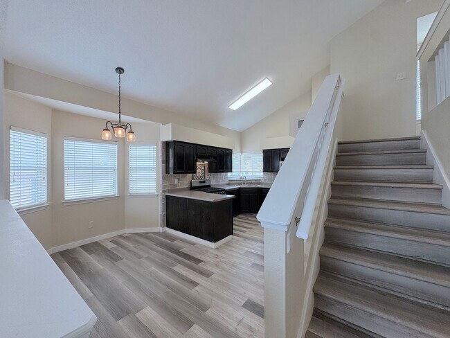 Building Photo - East El Paso Split Tri-Level 3 bed/2 bath Refrig A/C with bonus loft!