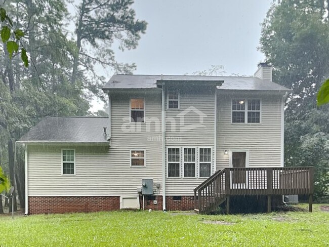 Building Photo - 506 Westminster Dr