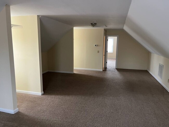 Building Photo - 8100 Winsters Fax Ct