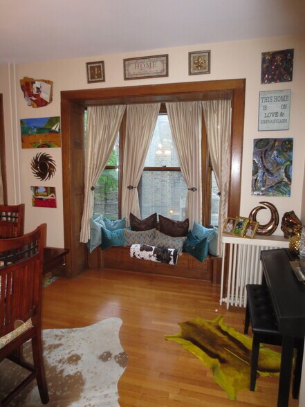 Building Photo - 206 Lancaster St