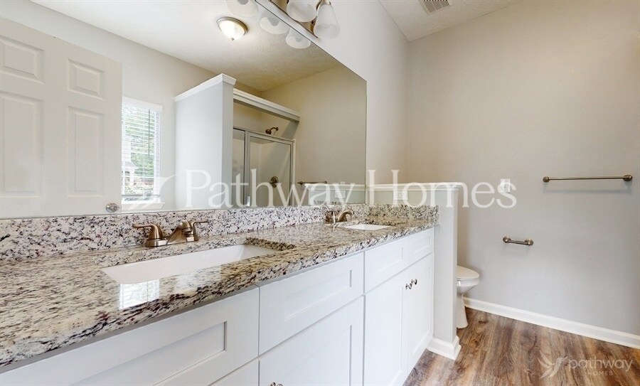 Building Photo - 8401 Somerton Cir