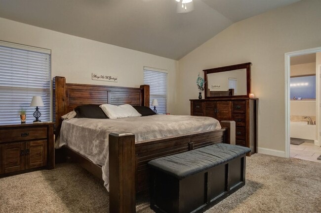 Building Photo - Spacious 4-Bedroom Home Available August 8...