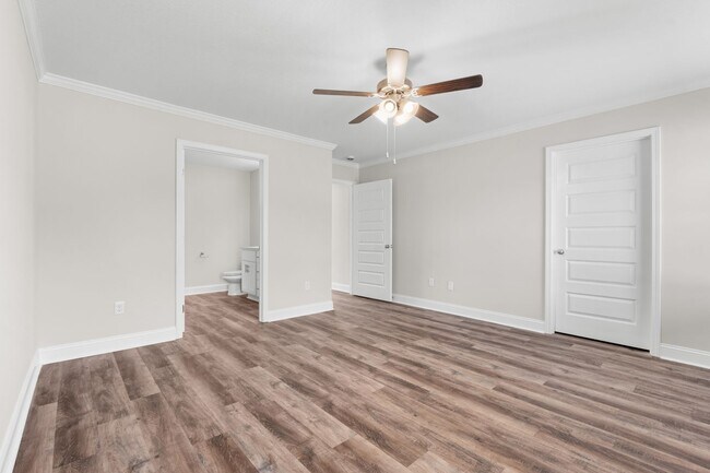 Building Photo - Latitude 32