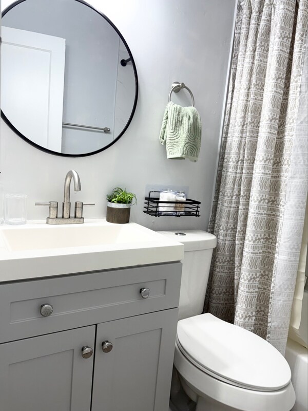 Building Photo - 2743 34th Ave N