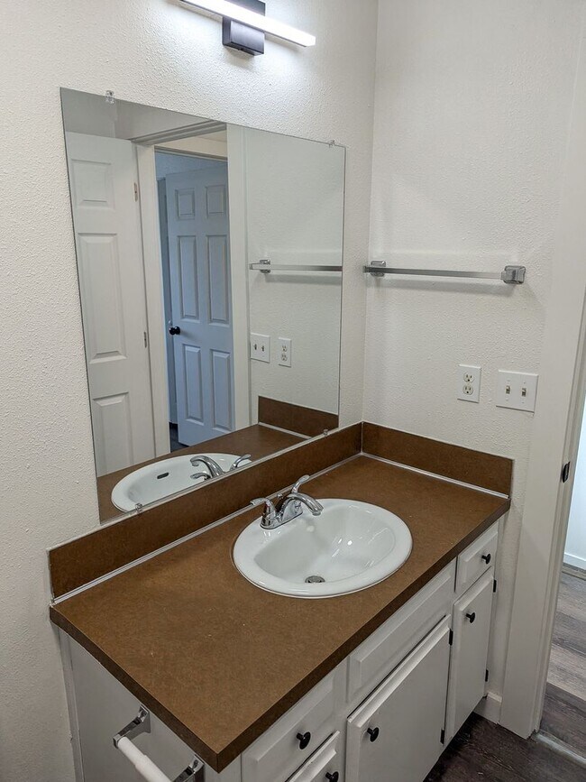 Building Photo - ARABIAN1188-1192