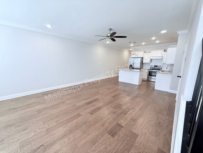 Building Photo - 4088 Fieldstone Lp