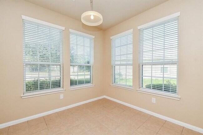Building Photo - 19311 Vermillion Ct