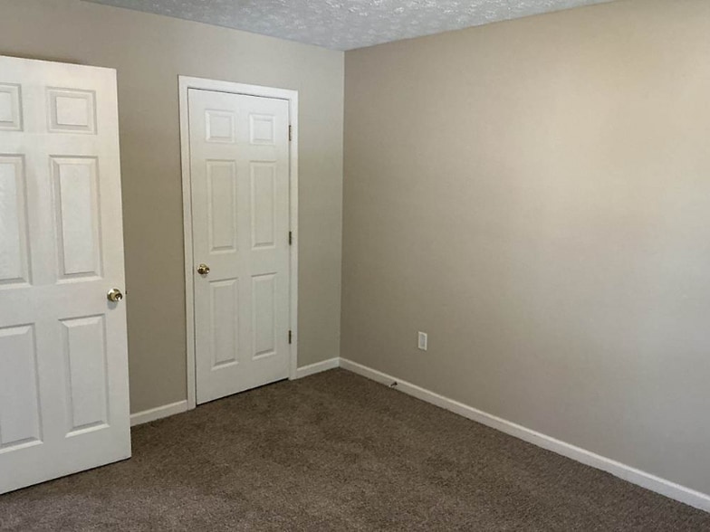 Building Photo - 3170 Spincaster Way
