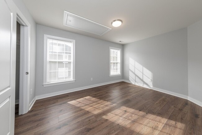 Building Photo - 209 Quarterpath Rd
