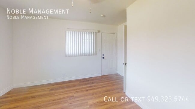 Building Photo - 1435 E Chestnut Ave