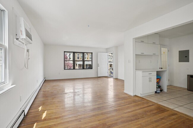 Building Photo - 342 Ogden Ave.