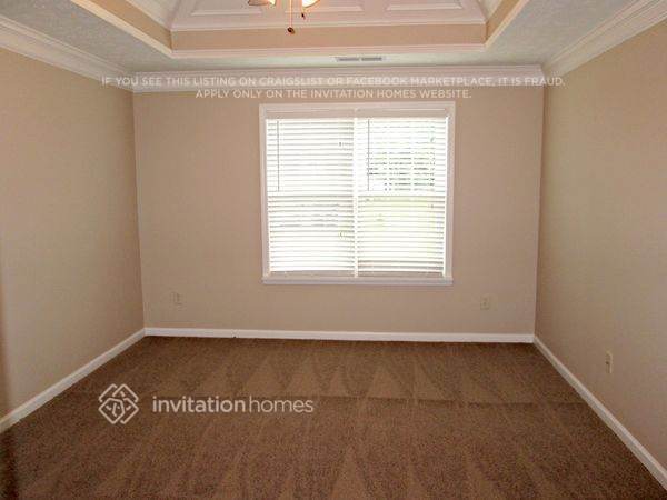 Building Photo - 3461 Glen Summit Ln