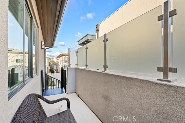 Building Photo - 153 Carmine